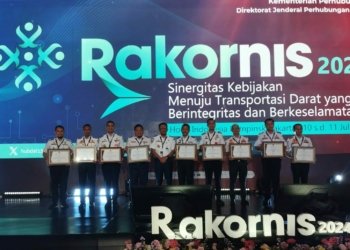 Kabupaten Banjar Dinilai Sukses Dalam Pengelolaan Pengembangan Angkutan Perkotaan Dari Menhub
