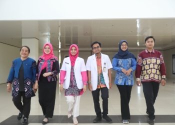 Enam Nakes RSD Idaman Terima Penghargaan Tenaga Kesehatan Teladan 2024