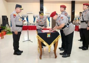 Kapolda Kepri Pimpin Serah Terima Jabatan Pejabat Utama dan Kapolres Jajaran Polda Kepri