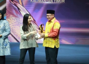 Mengejutkan, Bupati Kotabaru Sayed Ja’far Alaydrus Raih Regional Leadership Award 2024