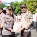 Kabag OPS Polresta Manado Berikan Penghargaan Kepada Satker dan Personel Berprestasi
