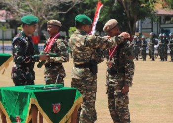 Mayjen Tri Budi Utomo Resmi Tutup 500 Peserta Didik Komcad Latsarmil Rindam VI Mulawarman