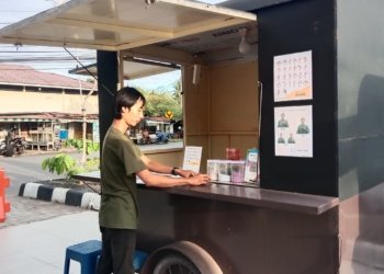 Berdayakan Teman Tuli, 2 Kedai Ini Usung Bahasa Isyarat