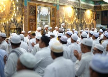 Cabup ARB Membaur dengan Masyarakat, Hadiri Peringatan Maulid Nabi di Majelis Ar Raudhaah Tanah Bumbu