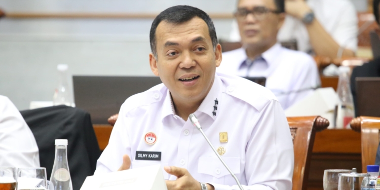Silmy Karim: Revisi UU Imigrasi untuk Penguatan Pengawasan WNA dan Perbaikan Pelayanan