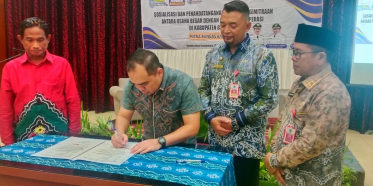 Pemkab Banjar Perkuat Kontribusi UMKM, Gandeng Perusahaan Besar Lewat MoU