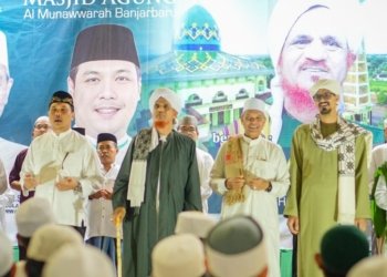 Al Habib Ali bin Syaikh Abu Bakar bin Salim Dari Yaman: Berbaik Sangkalah