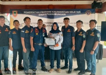 Dishub Kabupaten Banjar Terima Penghargaan Penguji Paling Disiplin
