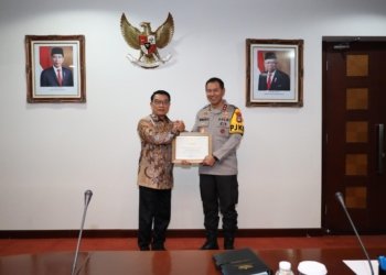 Sukses Atasi Mafia Tanah, Polda Kalsel Raih Penghargaan Dari Staf Kepresidenan RI
