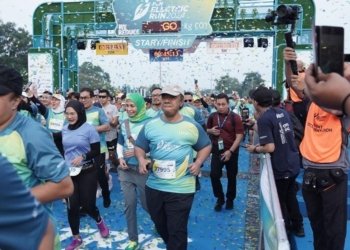 5 Pengemudi Ojol Prasejahtera Peroleh Motor Listrik di PLN Electric Run 2024