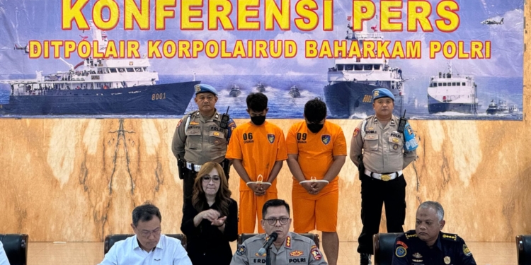 Ungkap Kasus Perdagangan Ilegal 100 Ribu BBL, Polri Selamatkan Kerugian Negara Rp 25 Miliar