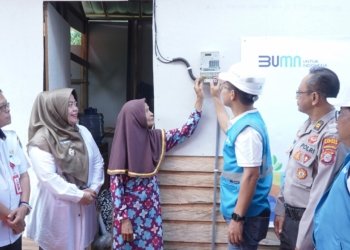 Momentum HLN Ke-79, PLN UID Kalselteng Nyalakan Mimpi 100 Keluarga Prasejahtera Lewat Program LUTD