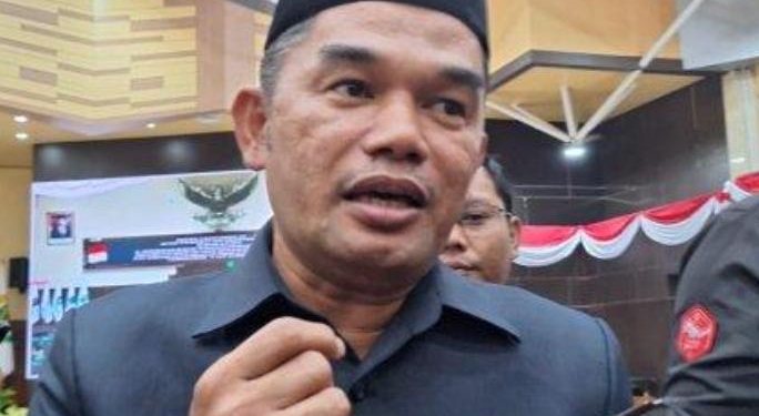 Pengesahan AKD DPRD Kaltim Jadi Momentum Kepemudaan, Hasanuddin Mas’ud: Tegaskan Komitmen Layanan Publik