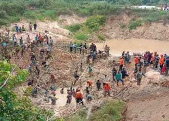 Pendulangan Intan Pumpung Longsor, Satu Pekerja Usia 50’an Tertimbun