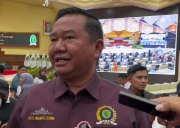 Ekti Imanuel Dorong Peningkatan Anggaran Infrastruktur Jalan di Kaltim