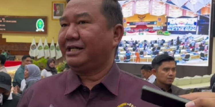 Ekti Imanuel Dorong Peningkatan Anggaran Infrastruktur Jalan di Kaltim