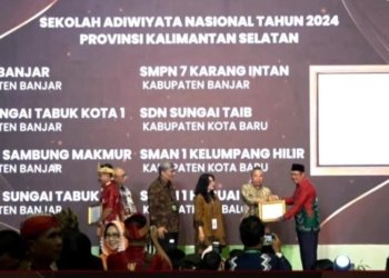 Lima Sekolah Dikabupaten Banjar Terima Adiwiyata Nasional