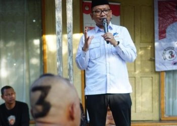Haji Fani – Habib Taufan Kampanye di Desa Masintan, Simpatisan Ukir Angka 3 di Rambut