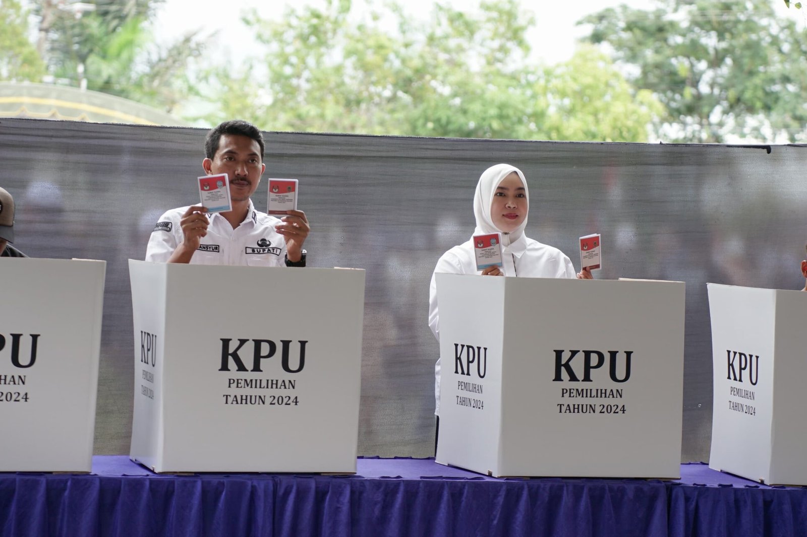 Pasangan Calon Bupati Kabupaten H Saidi Mansyur – Said Idrus Al Habsyi Menang Telak