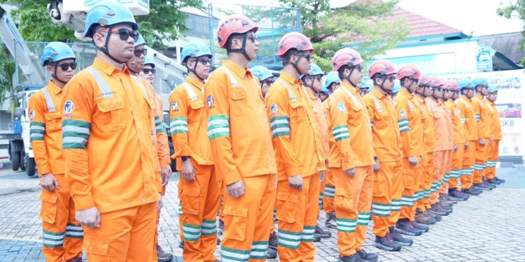 Siap Dukung Pilkada 2024, PLN UID Kalselteng Gelar Bakti PDKB Series VI di Banjarmasin
