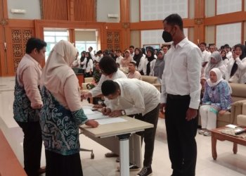 336 KPPS Guntung Manggis Dilantik, Bahtiar Tekankan Netralitas Anggotanya
