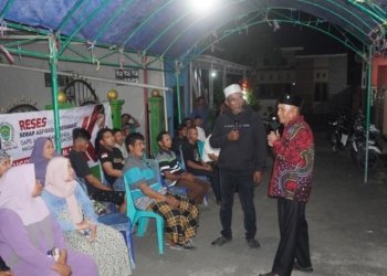 Sugiyono Janji Perjuangkan Pemasangan Lampu Penerangan Jalan di Damanhuri 2 dan Infrastruktur Lain