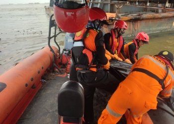 Tim SAR Gabungan Temukan Korban Terjatuh Dari Kelotok