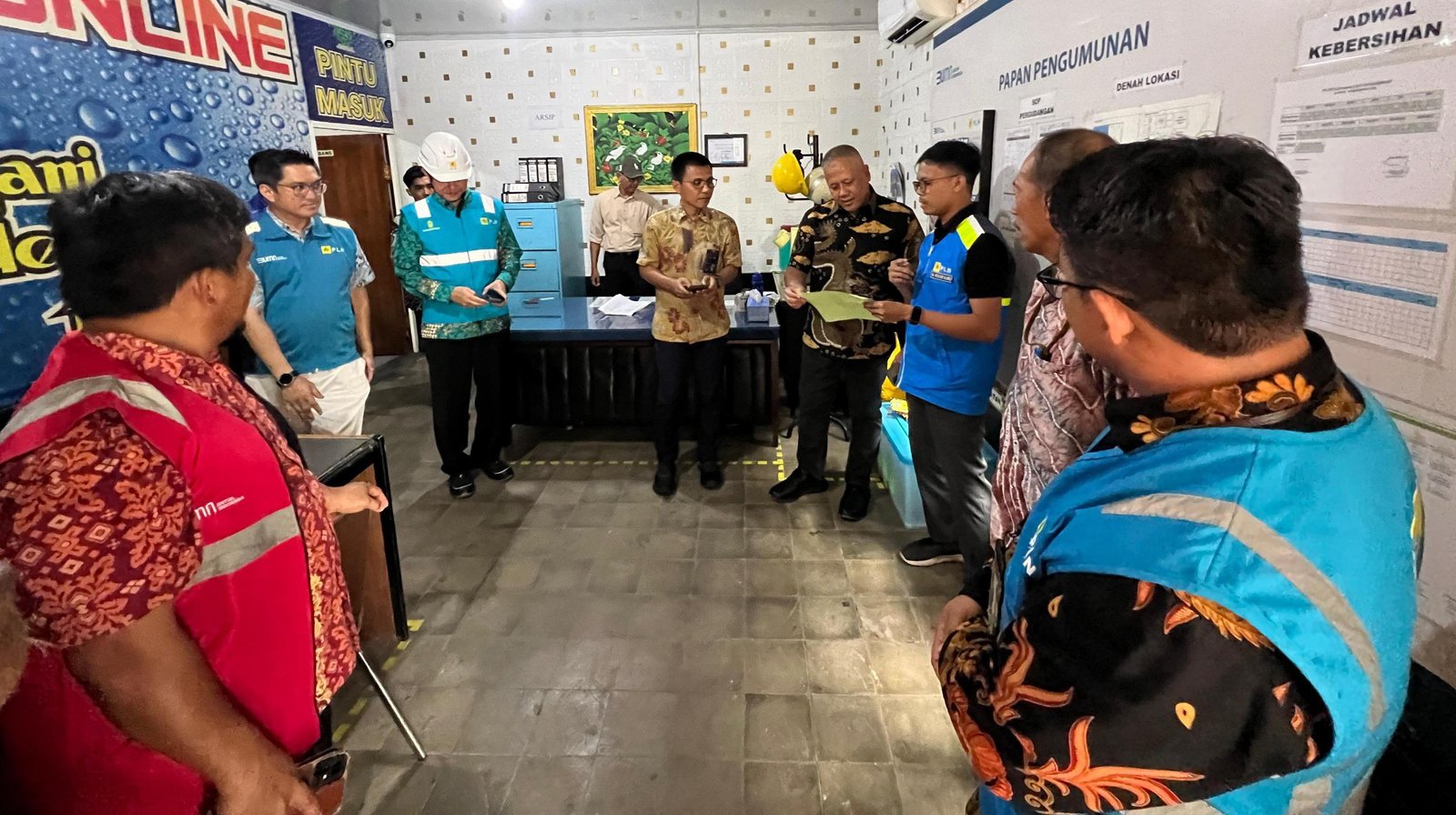 Perkuat Keandalan dan Keselamatan Distribusi Listrik Jelang Nataru, EVP HSSE Kunjungi Unit Layanan Pelanggan Banjarbaru