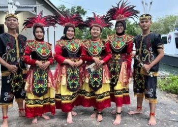 Guru dan Pelajar Kotabaru Kenalkan Budaya Lokal di Negara Sakura Jepang