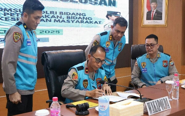 Polda Sulut Menetapkan 7 Peserta Untuk Ikuti Pendidikan Bintara Polri