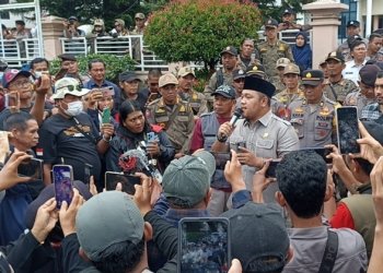 Serap Aspirasi Pendemo, Ketua DPRD Banjarbaru: Ini Memang Harus Dilakukan