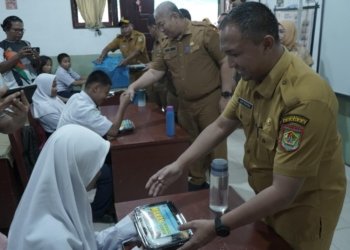 Sekretaris Daerah Kabupaten Asahan Launching Gerakan Serentak Uji Coba Makanan Gratis Bagi Peserta Didik