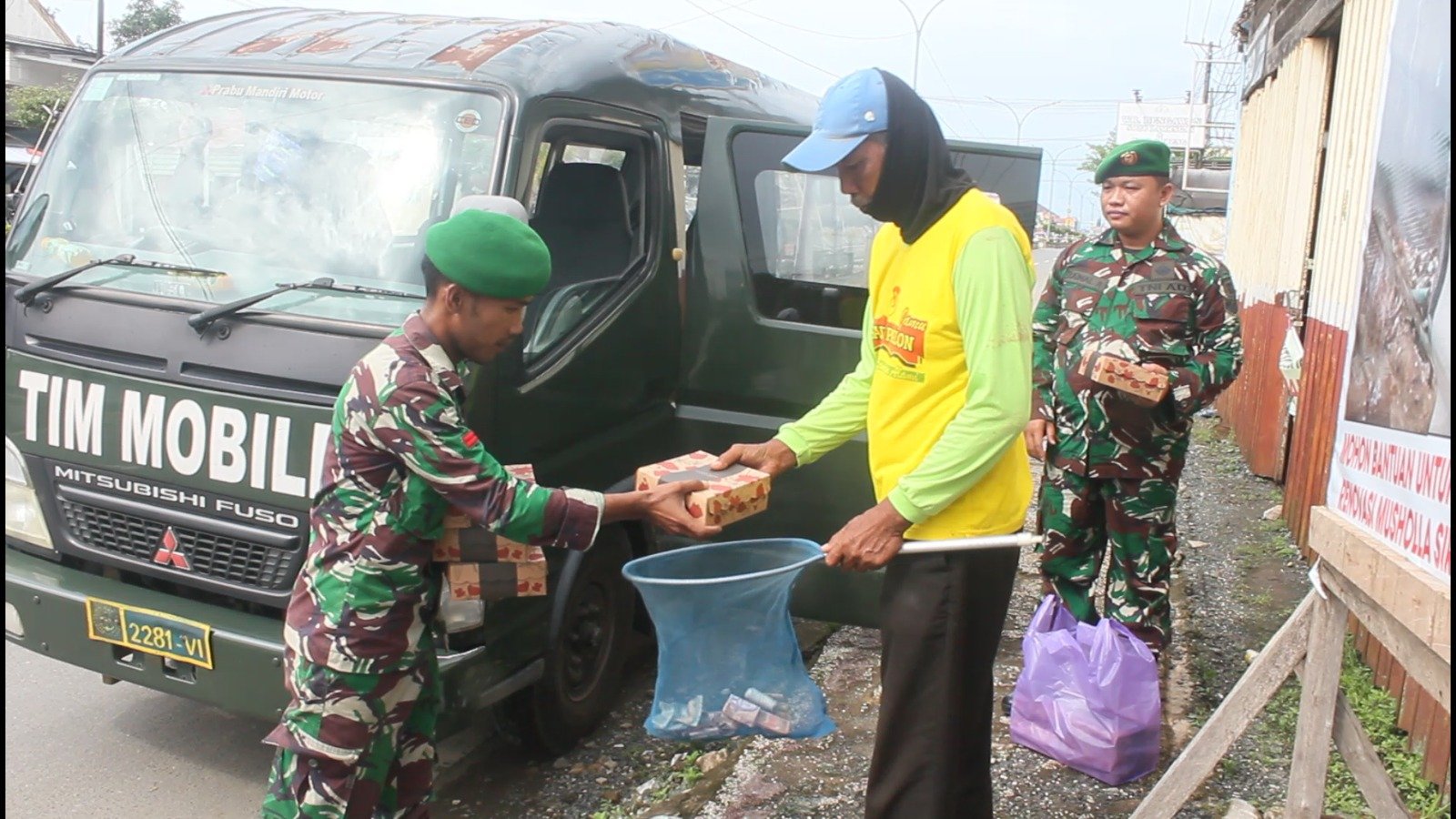 Kodim 1022 Tanbu Punya Program Jumat Berbagi, Ringankan Beban Warga