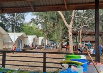Pantai Marang Jadi Primadona Wisata Kutim Alami Jalan Rusak saat Musim Hujan