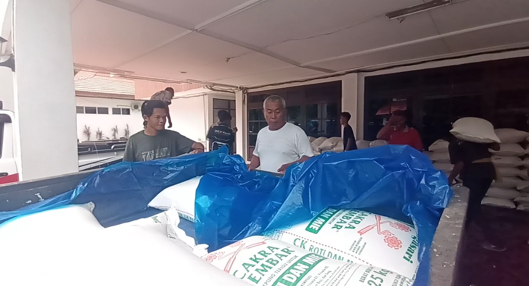 H Mansyur Siapkan Dapur Umum Untuk Warga Terdampak Banjir Di Kabupaten Banjar