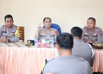Kunjungi Polsek Sibabangun, Kapolres Tapteng Tekankan Pelayanan Prima Polri