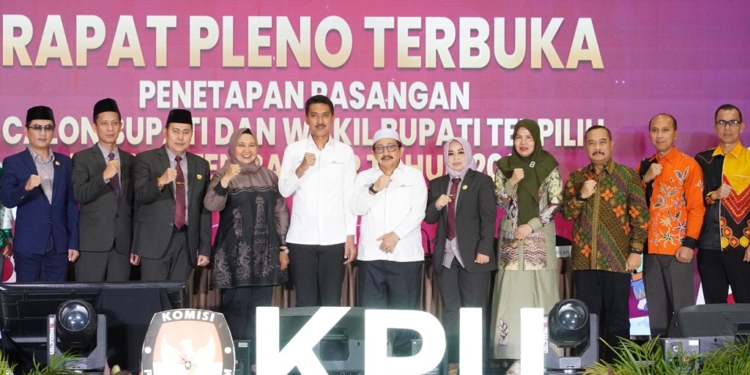 Saidi Mansyur – Said Idrus Resmi Ditetapkan Sebagai Bupati dan Wakil Bupati Banjar
