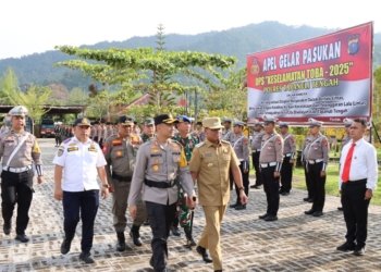 Kapolres Tapteng Pimpin Gelar Pasukan Ops Keselamatan Toba 2025: Terapkan 3S untuk Meningkatkan Disiplin Berlalu Lintas