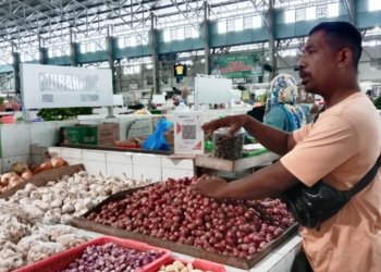 Jelang Ramadhan, Sejumlah Harga Bahan Pokok Mulai Turun di Pasar Bauntung Banjarbaru