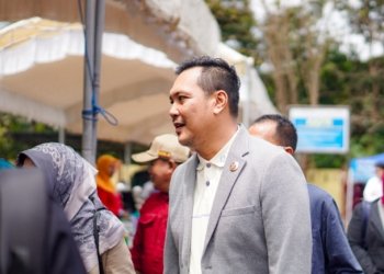 Walikota Aditya Tinjau Pasar Murah Gas LPG