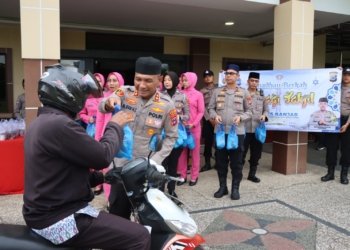 Hangatnya Kebersamaan! Polres Banjar Kembali Tebar Berkah di Bulan Ramadan