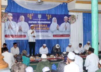 Safari Ramadan di Aranio, Bupati Banjar Serahkan Bantuan dan Dukung Pembangunan Infrastruktur