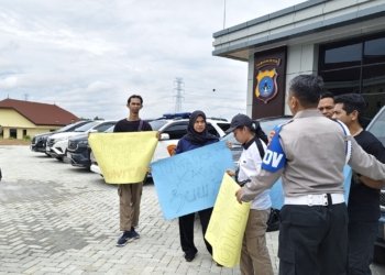 Gelar Aksi, Sejumlah Jurnalis Minta TNI AL Tindak Tegas Kasus Pembunuhan Juwita