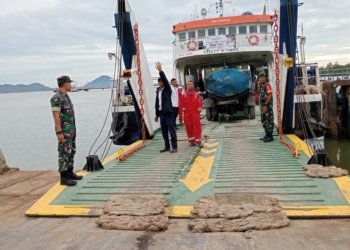 Jelang Lebaran, Danramil Simpang Empat Pimpin Patroli Pengamanan Mudik di Tanah Bumbu