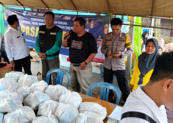 Hari Kelima Ramadan, Pasar Murah di Desa Paramasan Bawah Diserbu Warga