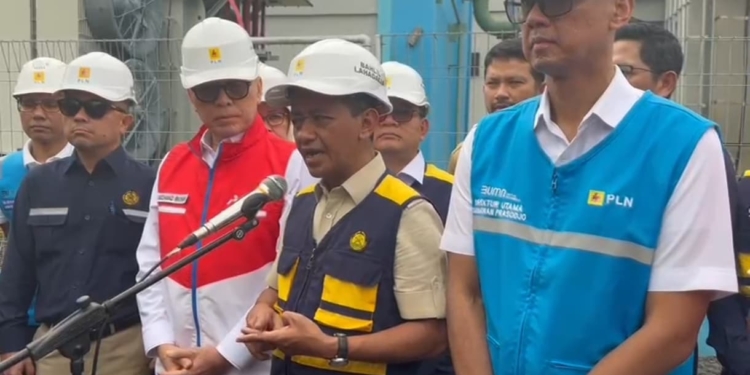 Pengguna Mobil Listrik di Kalimantan Meningkat, Menteri Bahlil: Saya Kaget