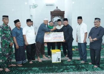 Safari Ramadhan, Bupati Asahan Kunjungi Masjid Baiturrahman dan Serahkan Bantuan untuk Anak Yatim dan Kaum Dhuafa
