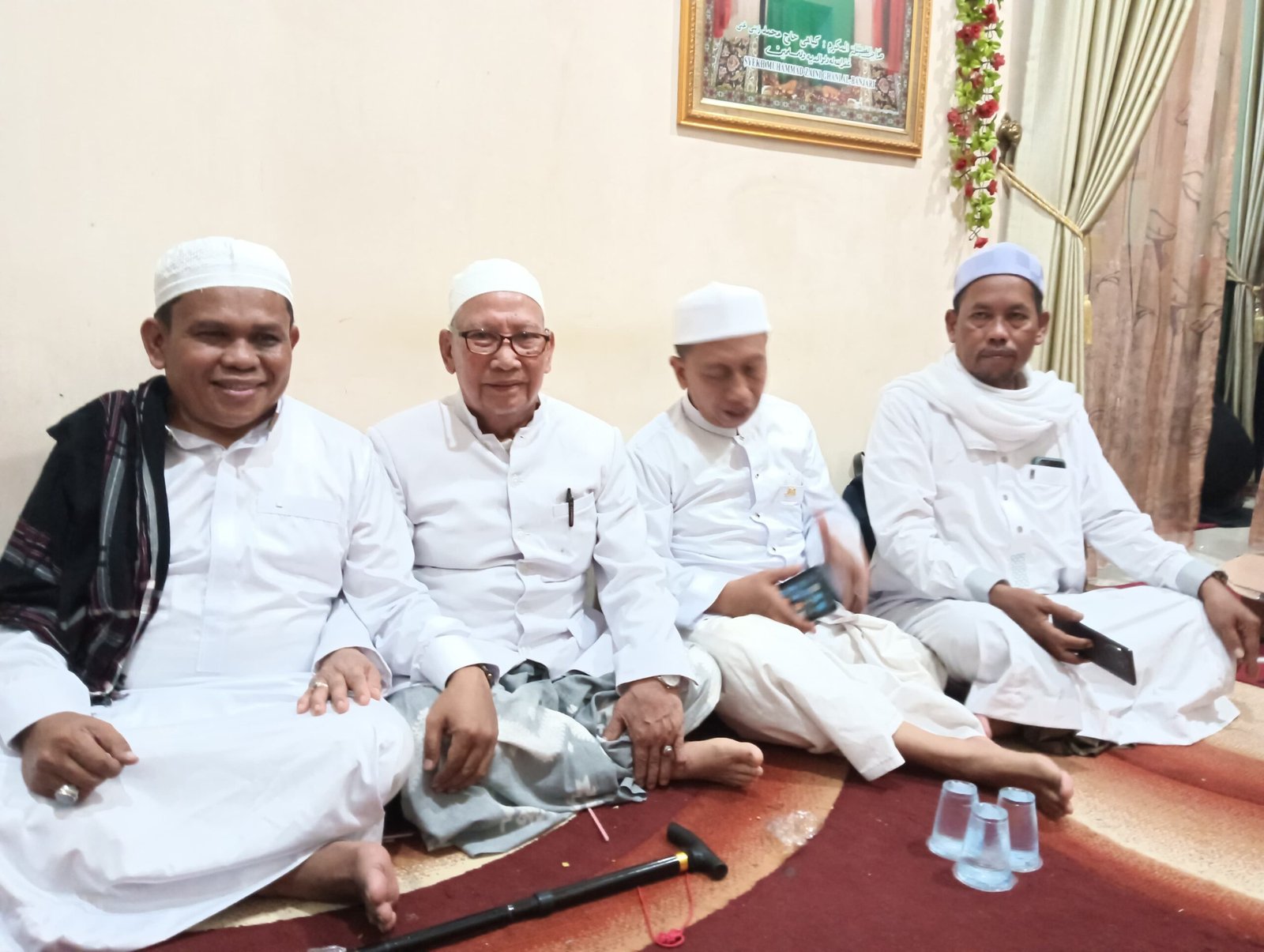 Membaur Penuh Hikmat, Wakil Ketua DPRD Tanah Bumbu Hadiri Haul Akbar Datu Kalampayan ke-219