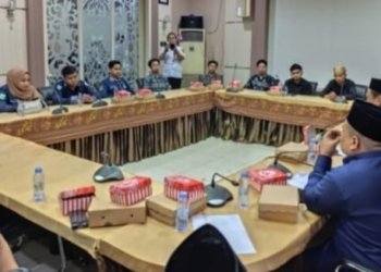 Aspirasi Anak Muda Menggema di DPRD Tanah Bumbu: Mahasiswa Desak Pembangunan Asrama