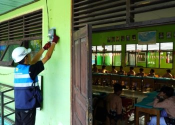 Awal Sekolah Lebih Terang, PLN Hadirkan Listrik untuk MTsN 2 Hulu Sungai Tengah